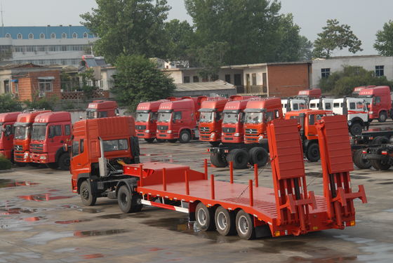 CIMC HUAJUN 3 eixo pesado carga baixa cama semi-reboque com rampa hidráulica carga útil máxima 70TON