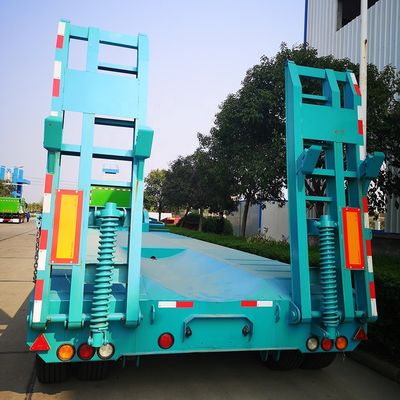 Reboque de caminhão CIMC HUAJUN Lowboy Lowbed Reboque para estradas não pavimentadas e terrenos acidentados