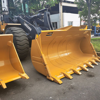 6500kg Peso de operação LW600KN Carregador de rodas com cilindro hidráulico superior e balde de foguete